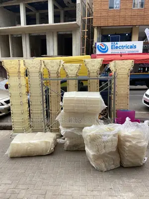 Plastic Pillar Mould