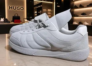 HUGO Men's White Leather Low-Top Sneakers
