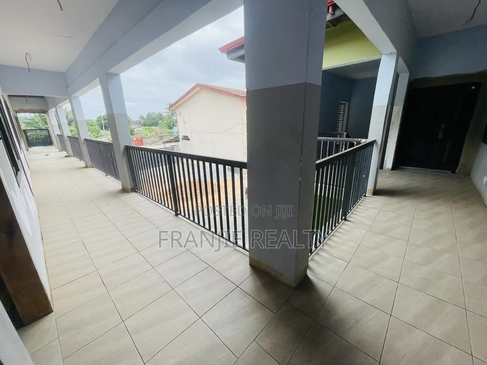 16bdrm House in Kasoa for sale