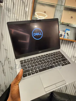 Laptop Dell Latitude 5310 8GB Intel Core i5 SSD 256GB