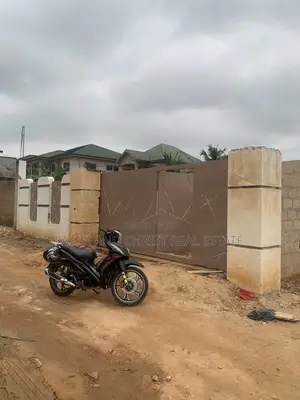 2bdrm House in Lasisi And Christ, Pokuase for sale