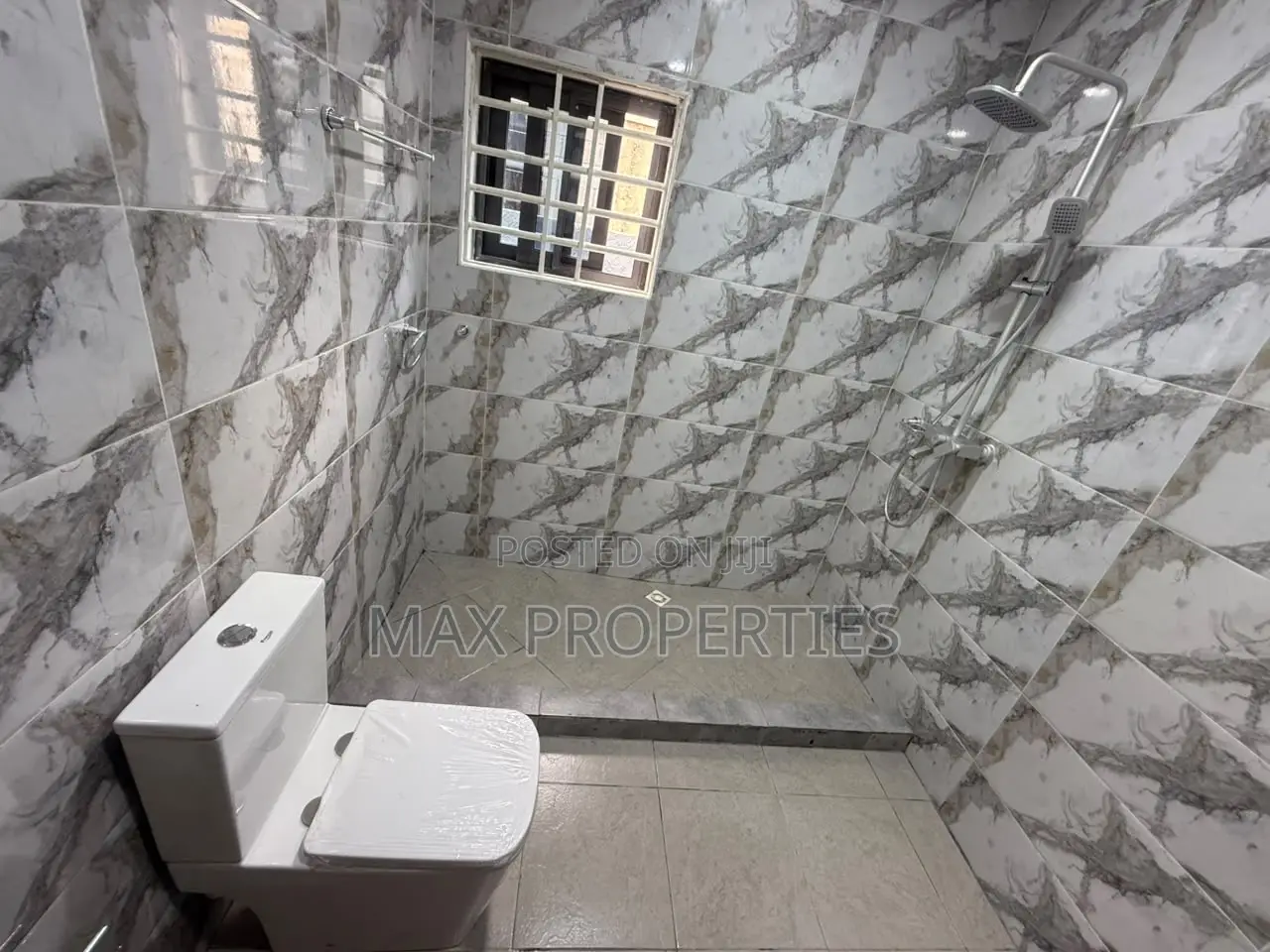 3bdrm House in Ablekuma for sale