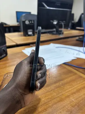 Apple iPhone 15 128 GB Black