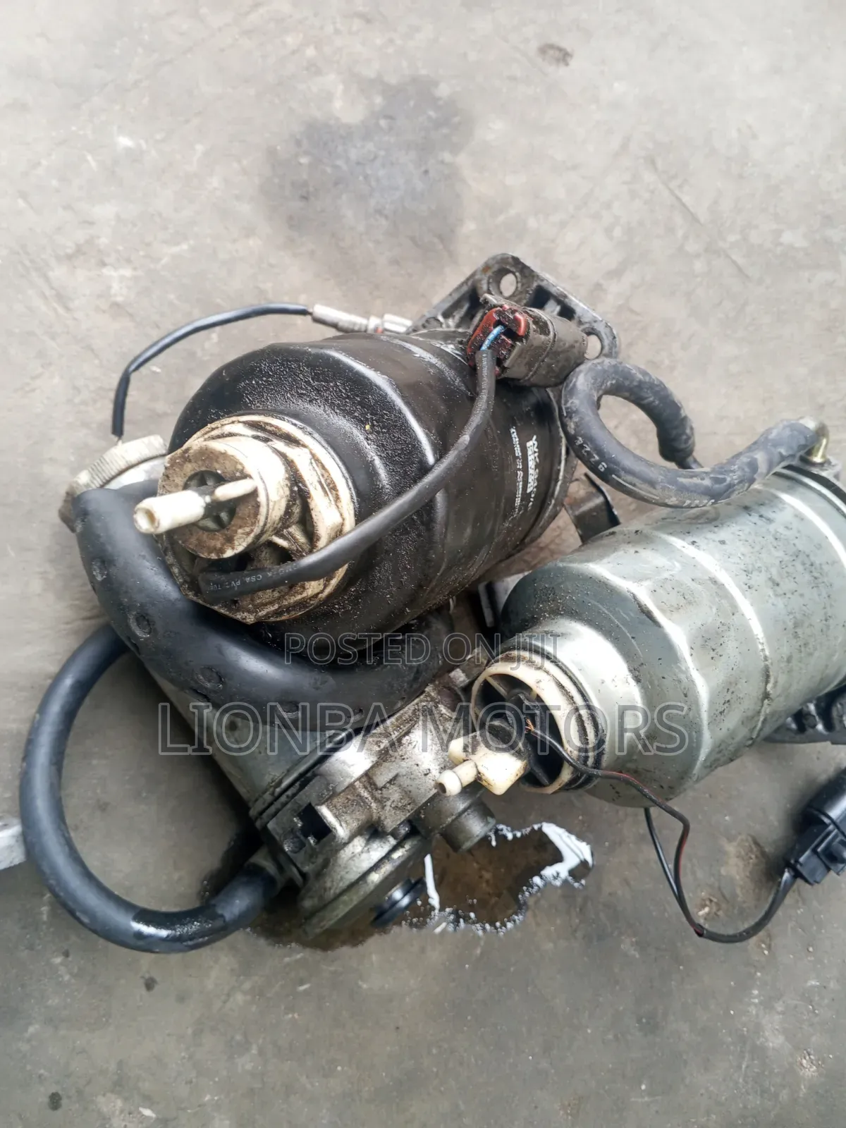Nissan Hand Pump