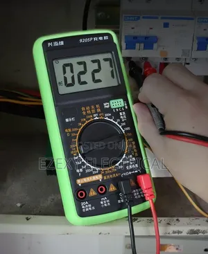 Digital Multimeter Reader