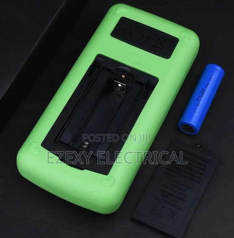 Digital Multimeter Reader