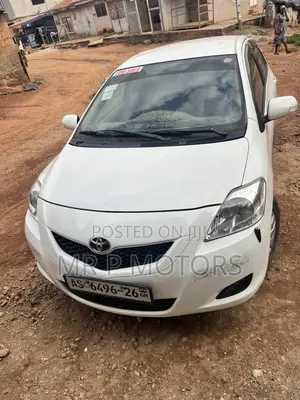 Toyota Belta 2010 White
