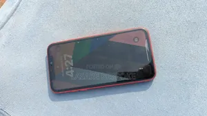 Apple iPhone 11 128 GB Red