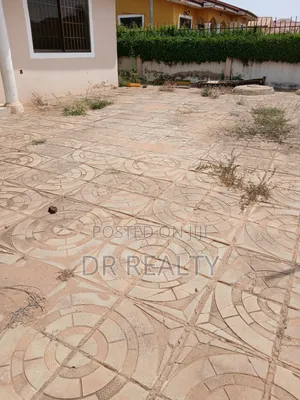 4bdrm House in Magnateris, Community 25 for rent