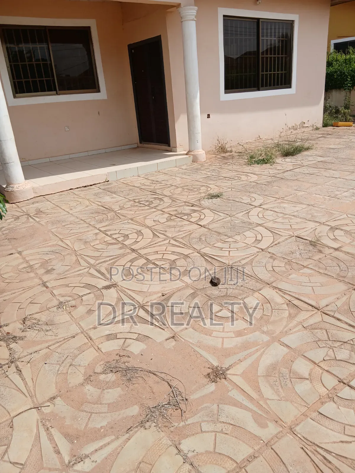 4bdrm House in Magnateris, Community 25 for rent