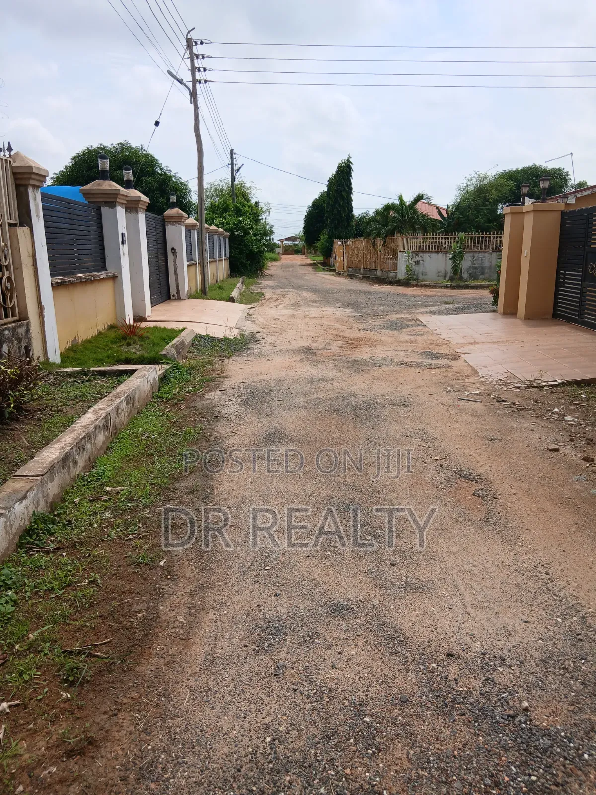 4bdrm House in Magnateris, Community 25 for rent
