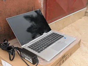 Laptop HP EliteBook 830 G8 16GB Intel Core i5 SSD 256GB