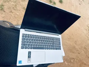 Laptop Lenovo IdeaPad 1 8GB Intel Core i3 SSD 256GB