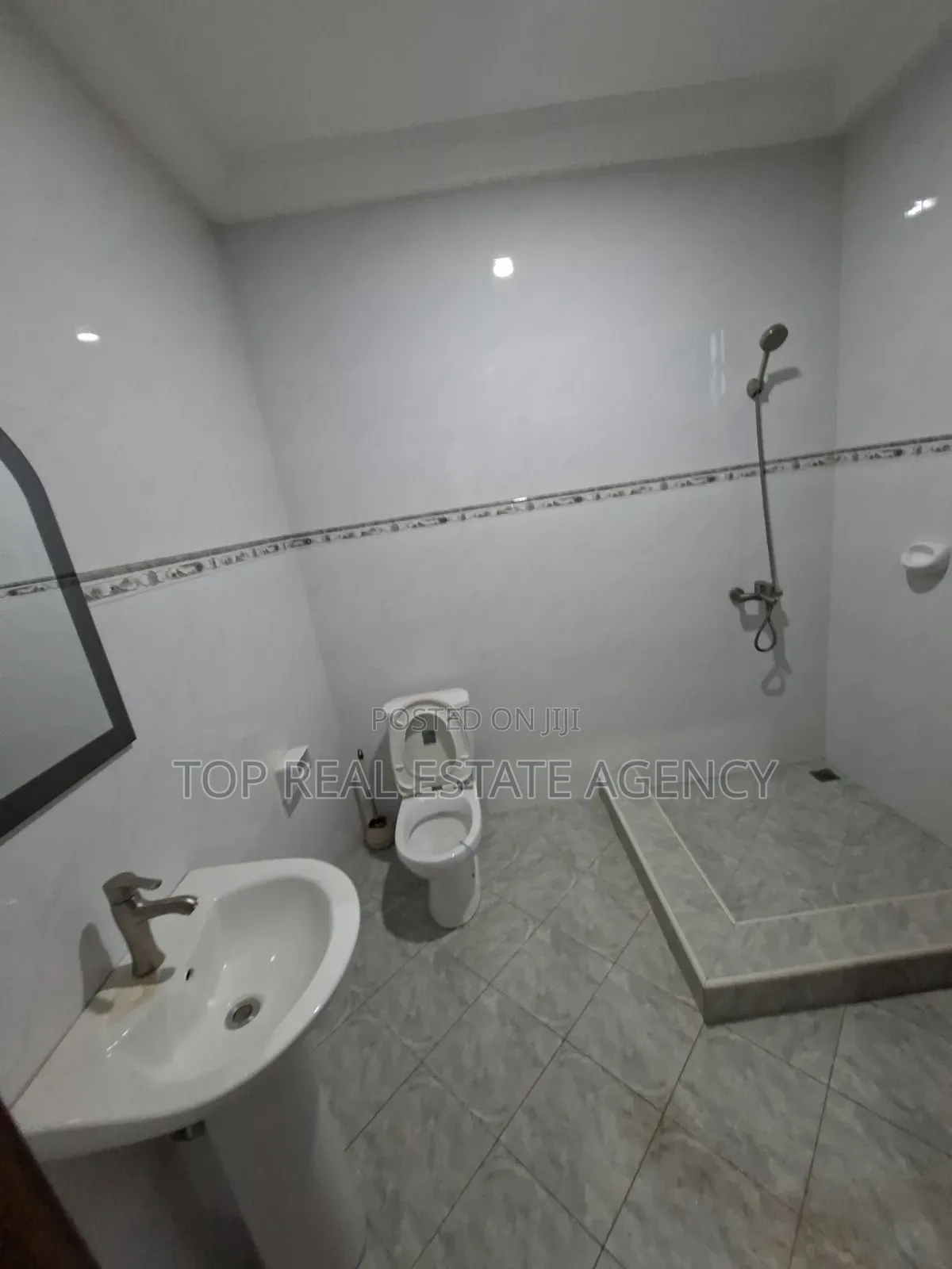 2bdrm Apartment in Pillar 2, Ga East Municipal for rent