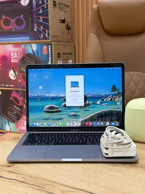 Laptop Apple MacBook Pro 2020 M1 8GB Apple M1 SSD 256GB
