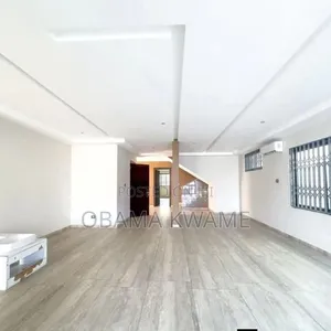 4bdrm House in Laryea Homes, A&C Mall Area for rent