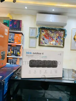 Secure Blink Outdoor 4 - Wireless Smart Security Camera, Battery