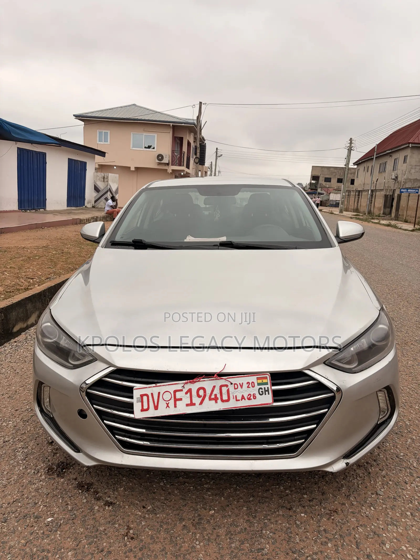 Hyundai Elantra SE Sedan FWD (2.0L 4cyl 6M) 2017 Silver