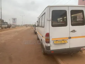 Mercedes-Benz Sprinter 2012 White