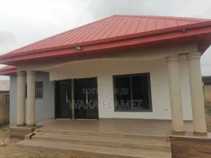 2bdrm House in Kotoku, Amasaman for rent