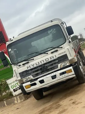 Hyundai Permium