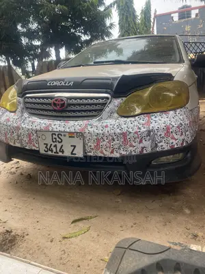 Toyota Corolla 2005 White