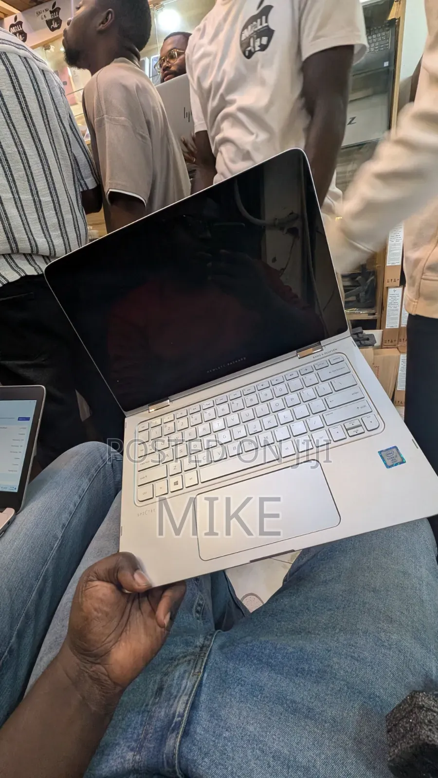 New Laptop HP Spectre X360 13 8GB Intel Core i7 SSD 256GB