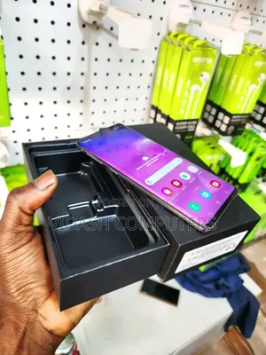 New Samsung Galaxy S10 5G 512 GB Black