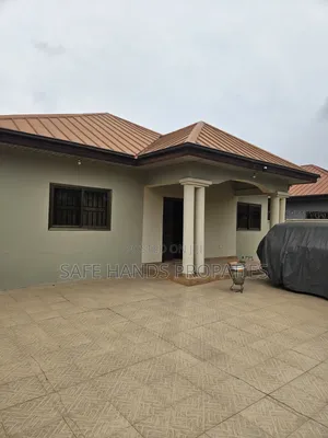 Furnished 3bdrm House in Redrow Estate, Accra Metropolitan for rent