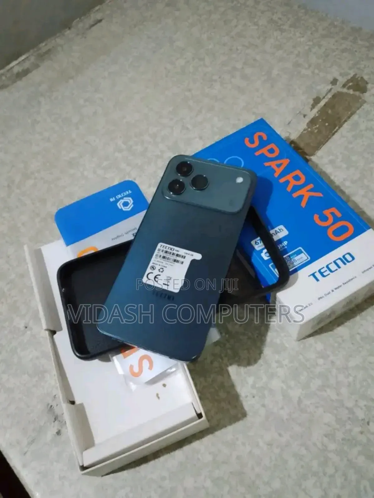 New Tecno Spark 50 128 GB Black