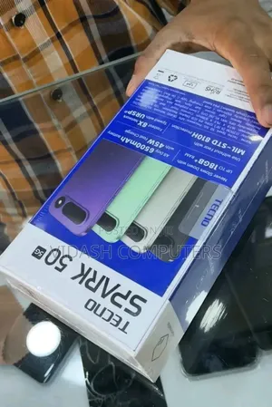 New Tecno Spark 50 5G 256 GB White