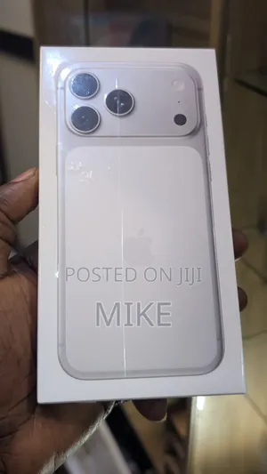 New Apple iPhone 17 Pro Max 256 GB White