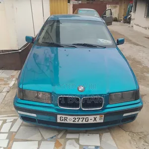 BMW 318i 1991 Blue