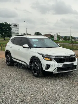 Kia Seltos 2025 White
