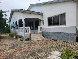 Furnished 4bdrm Apartment for sale