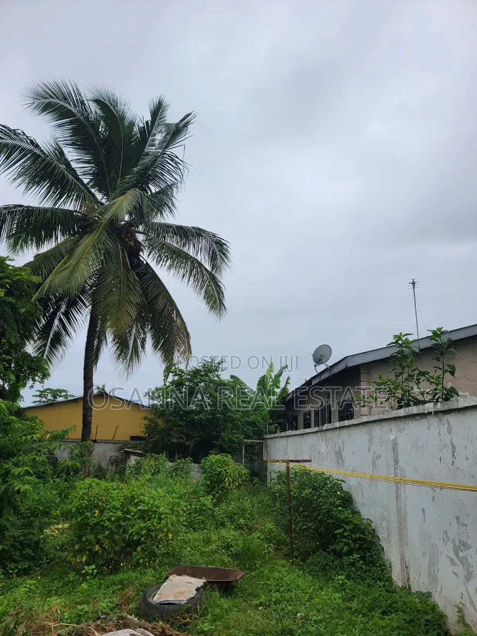 Furnished 4bdrm Apartment for sale