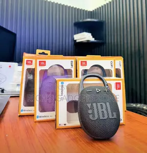 JBL Clip 5