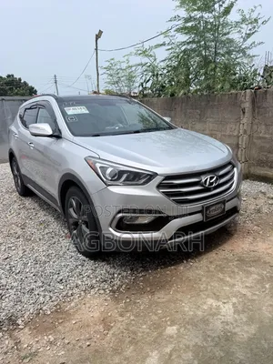 Hyundai Santa Fe 2018 Silver