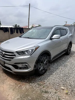 Hyundai Santa Fe 2018 Silver