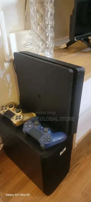 PS4 Slim 1TB With 2 Controllers 13 Games – Excellent Condition