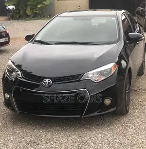 Toyota Corolla S 4dr Sedan (1.8L 4cyl CVT) 2015 Black