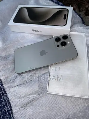 Apple iPhone 15 Pro Max 512 GB Silver