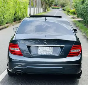 Mercedes-Benz C250 2013 Gray