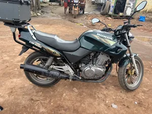 Honda CB 2023 Black