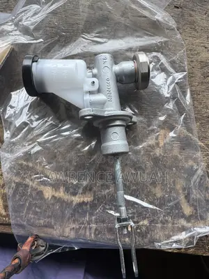 Nissan Pickup Original Japan Clutch Master Cylinder Pot