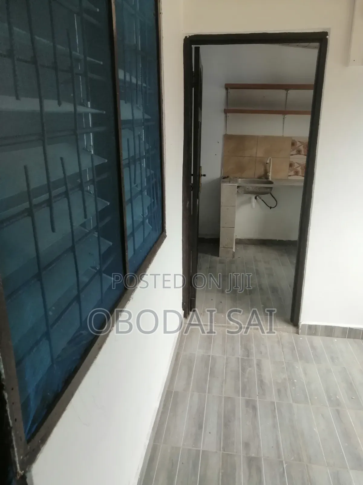 1bdrm Room & Parlour in Ofankor for rent