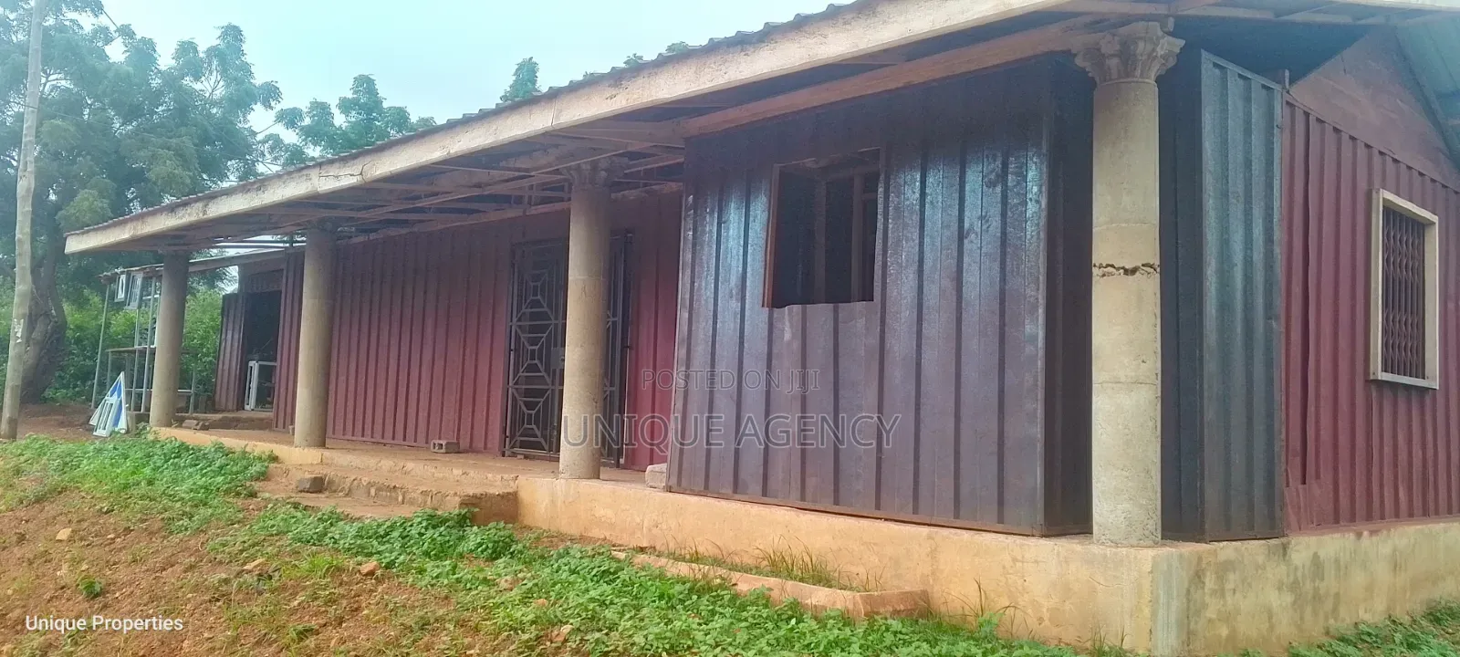 1bdrm Apartment in Pentecost for sale
