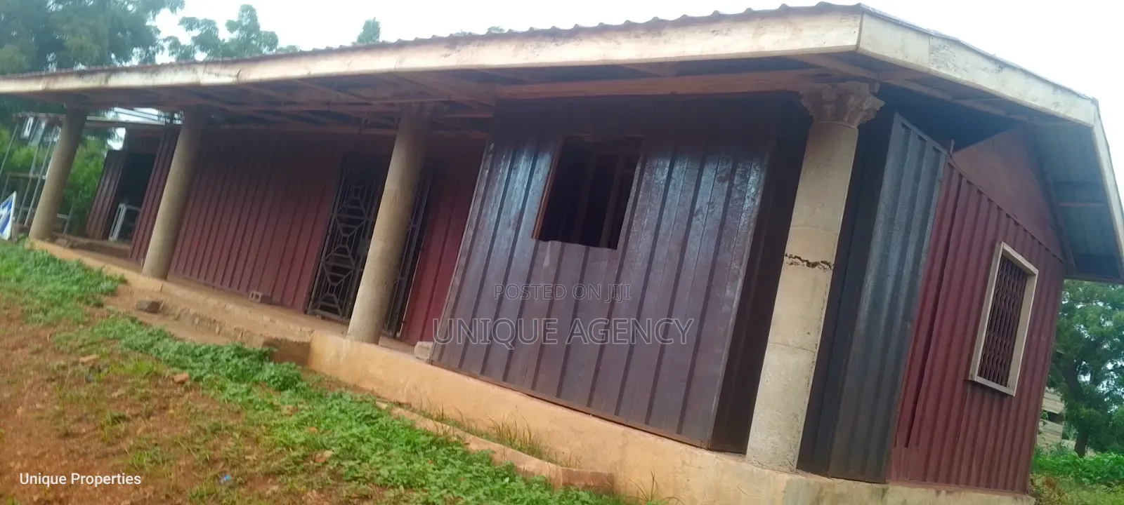 1bdrm Apartment in Pentecost for sale