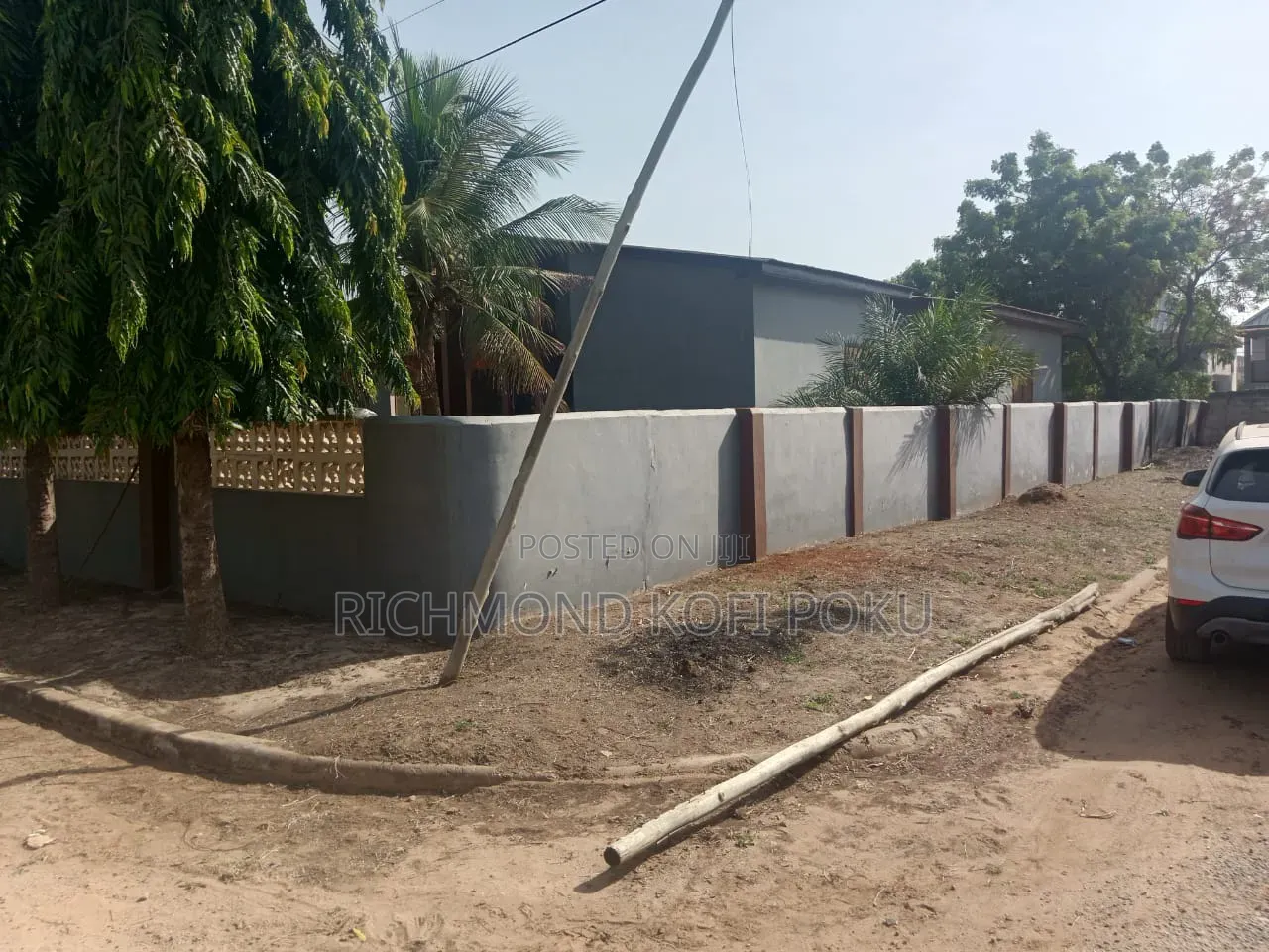 6bdrm House in Kofis Realty, Regimanuel Gray Estates for sale