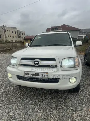 Toyota Sequoia 2010 White